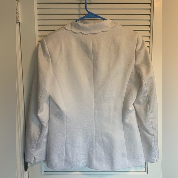 Le Suit women’s white 2 piece skirt suit scalloped trim size 10 - Picture 5 of 9